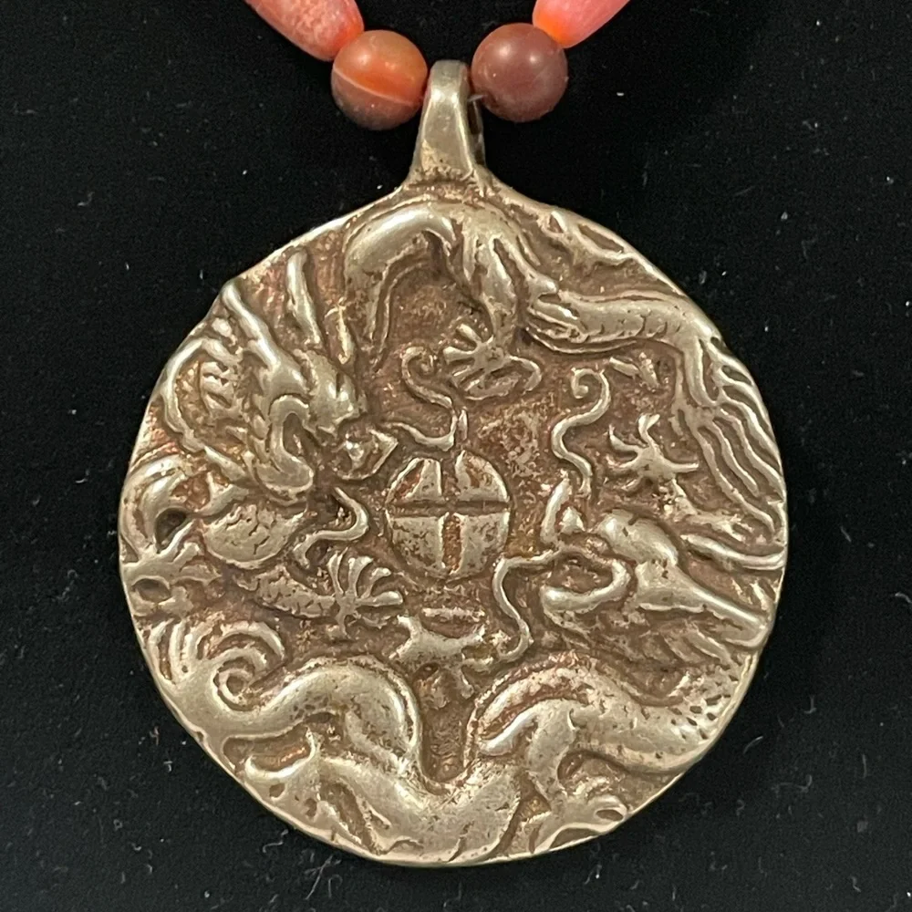 Tibetan Agate and Double Dragon Necklace-NWOT - Picture 6 of 10